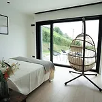 Balcobo Villas&cabanas 아파트호텔 아 코루냐