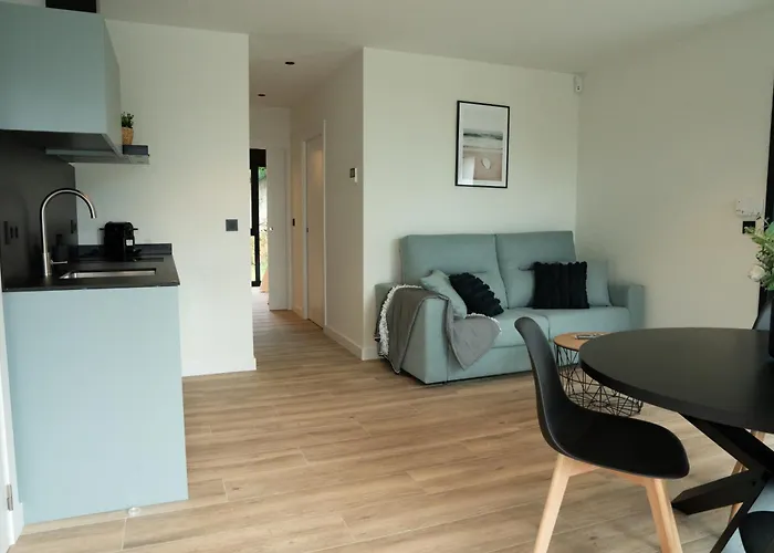 アパートホテル Balcobo Villas&cabanas ア・コルーニャ